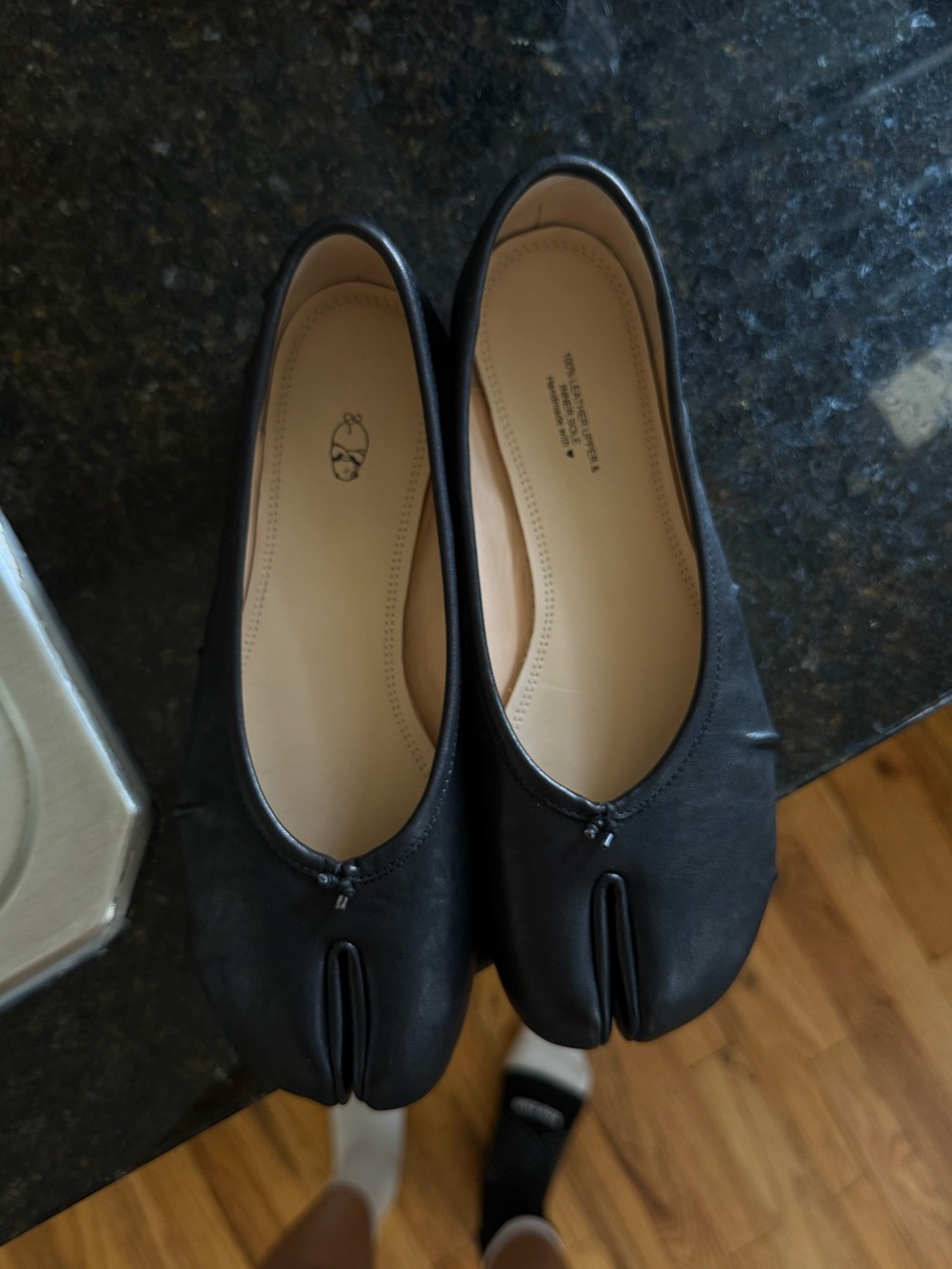 Black Leather Split-Toe Tabi Flats